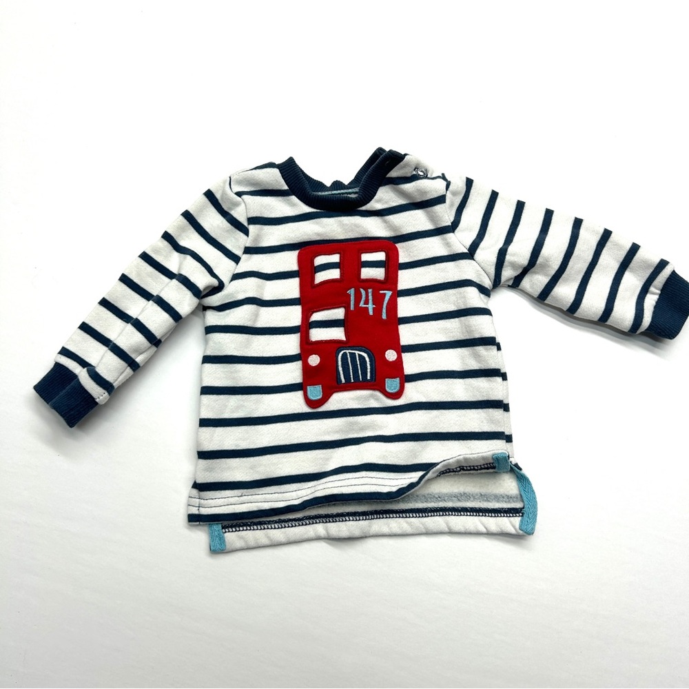 5 for $25 🥳 F&F London Double Decker Bus Sweatshirt Top Appliqué